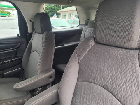 2016 GMC Acadia SLE-2
