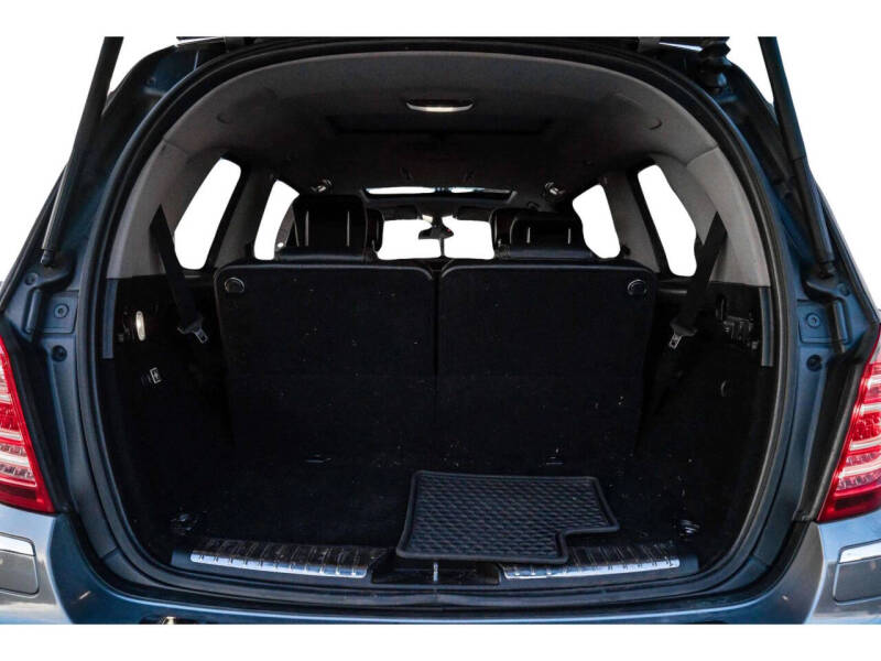 2011 Mercedes-Benz GL-Class GL 550 4MATIC