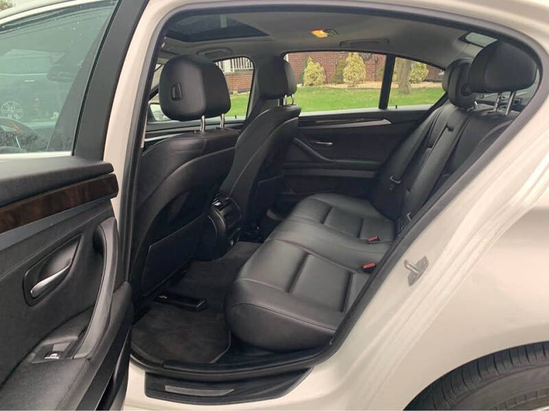 2016 BMW 5 Series 528i xDrive