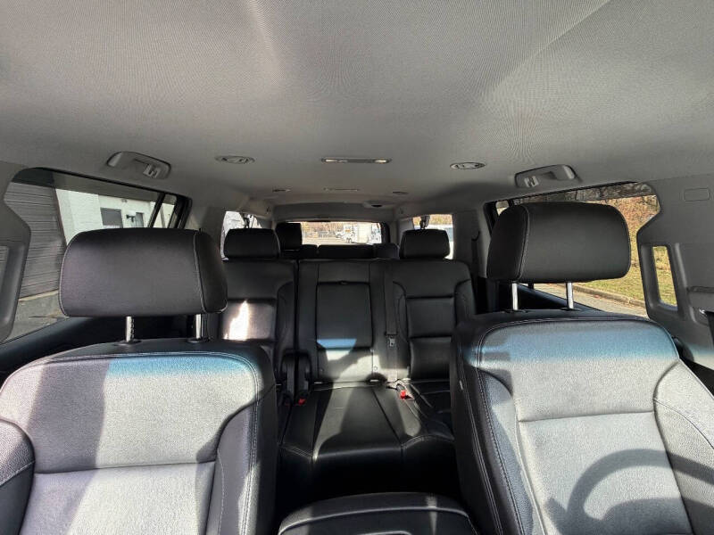 2019 Chevrolet Suburban LT