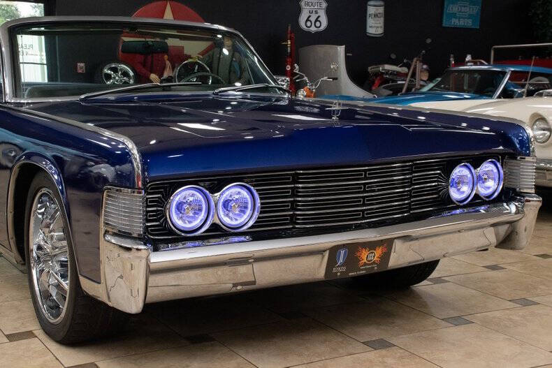 1965 Lincoln Continental