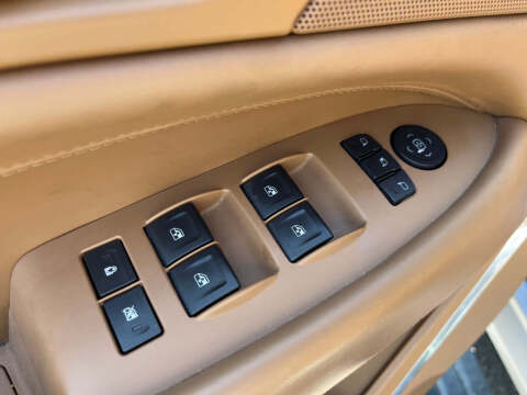2017 Cadillac Escalade Platinum