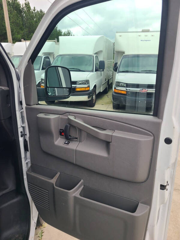 2019 GMC Savana 2500