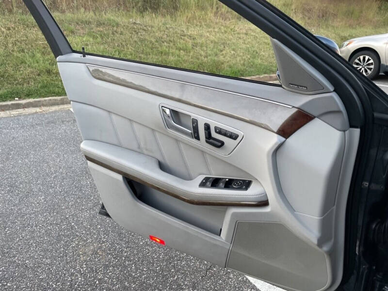 2010 Mercedes-Benz E-Class