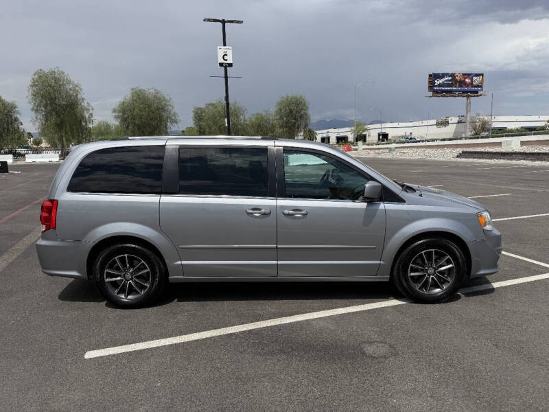 2017 Dodge Grand Caravan SXT