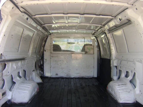 2003 Ford E-Series E-350 SD