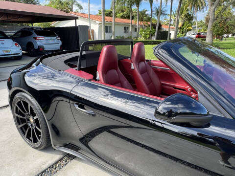 2017 Porsche 911 Carrera 4