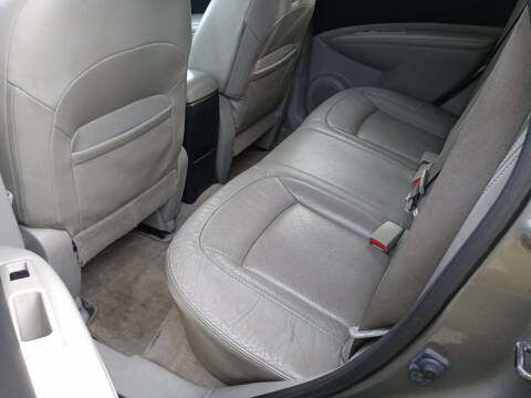 2012 Nissan Rogue SV w/SL Package