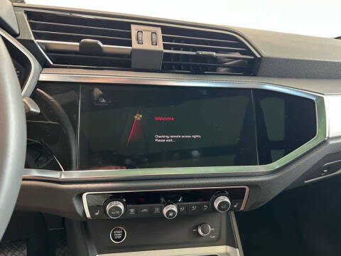 2025 Audi Q3 quattro S line Premium 45 TFSI