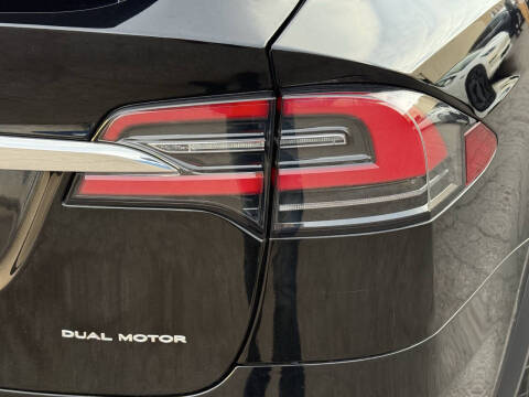 2020 Tesla Model X Long Range Plus