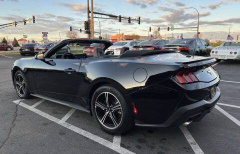 2025 Ford Mustang EcoBoost Premium