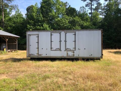  22' Box off Box Truck for sale at M & W MOTOR COMPANY in Hope AR