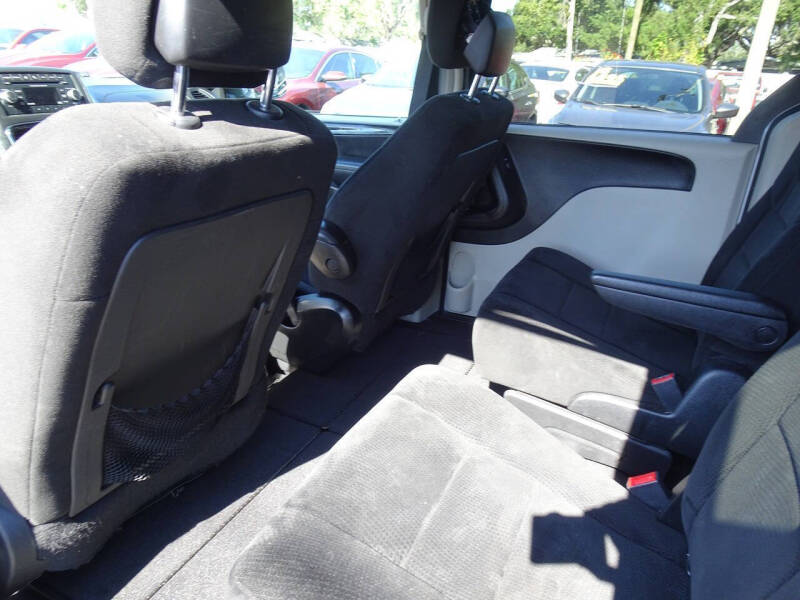 2013 Dodge Grand Caravan American Value Package