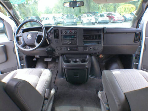 2017 Chevrolet Express LT 3500