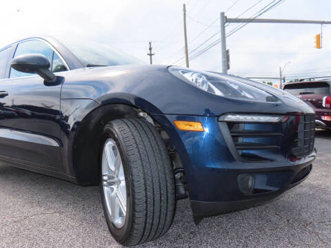 2017 Porsche Macan S