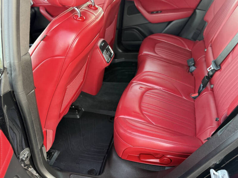 2021 Maserati Levante