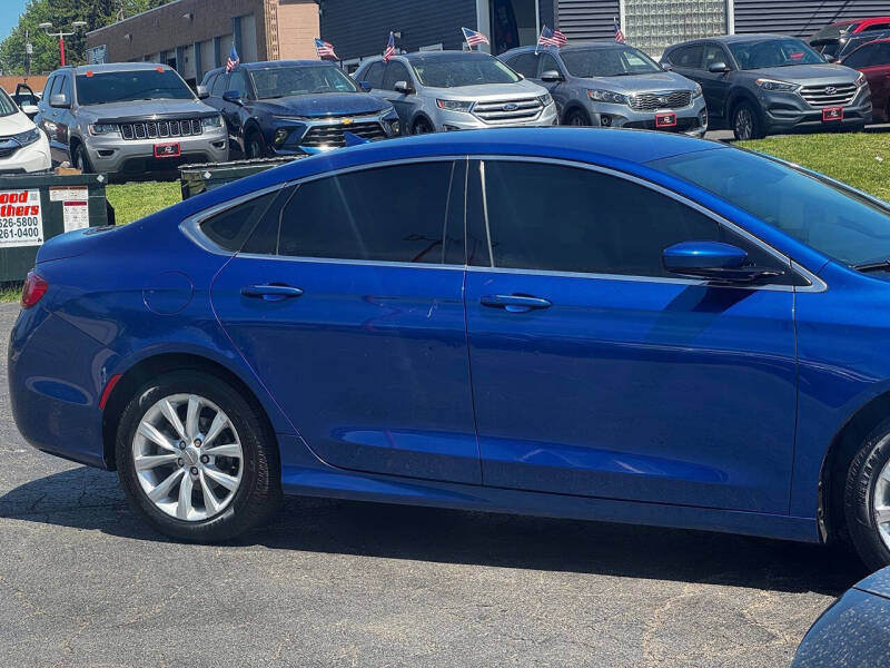 2015 Chrysler 200 C