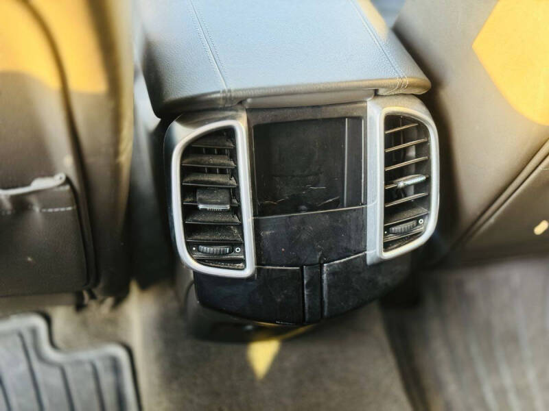 2017 Porsche Cayenne