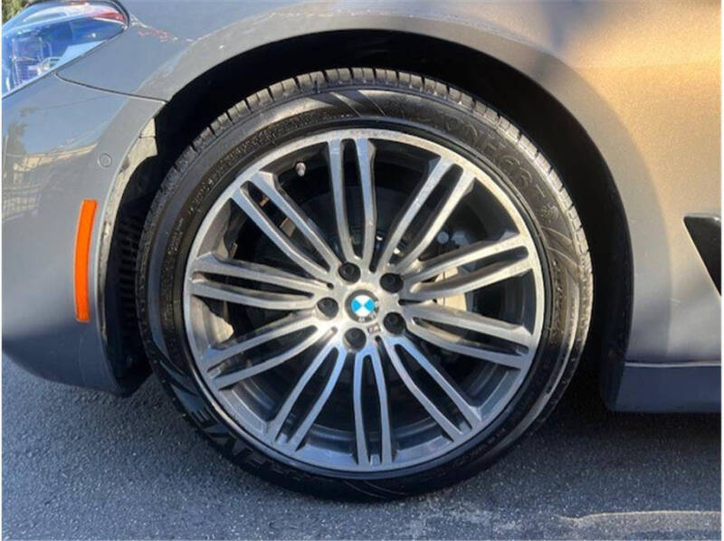 2019 BMW 5 Series 540i xDrive