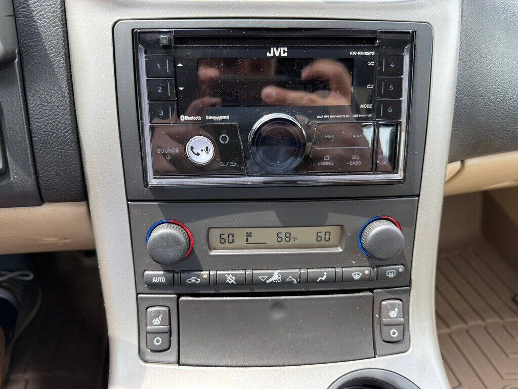 2005 Chevrolet Corvette 47