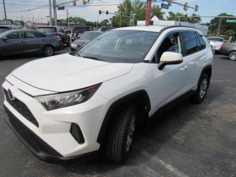 2019 Toyota RAV4 LE