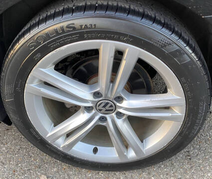 2015 Volkswagen Passat 1.8T SE