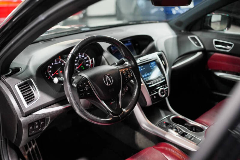 2018 Acura TLX