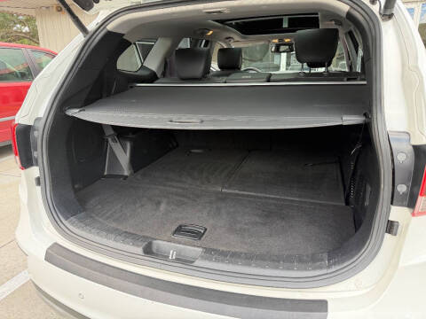 2017 Hyundai Santa Fe Limited Ultimate