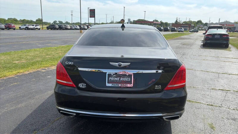 2018 Genesis G90