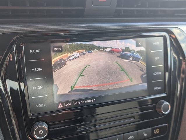 2020 Volkswagen Passat R-Line