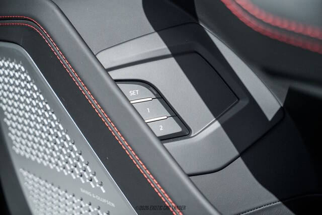 2024 Lamborghini Urus S