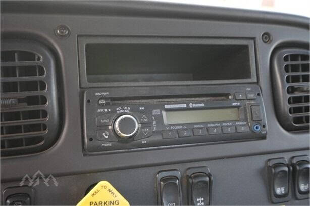 2016 Freightliner M2 106