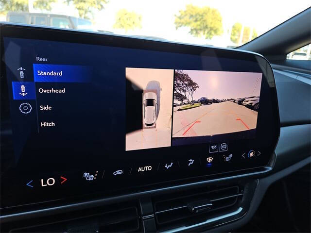 2024 Chevrolet Equinox EV Launch Edition