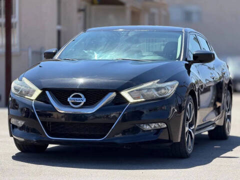 2016 Nissan Maxima