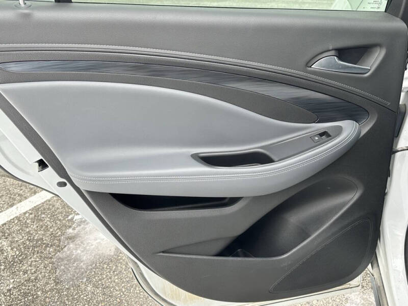 2020 Buick Envision Essence