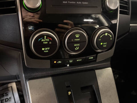 2010 Mazda MAZDA5 Touring