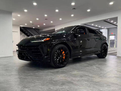 2023 Lamborghini Urus S
