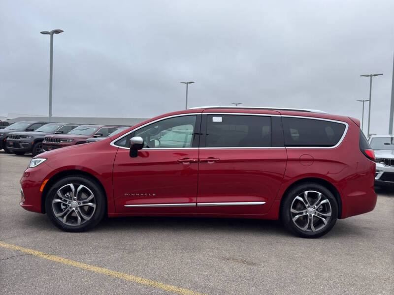 2026 Chrysler Pacifica Pinnacle