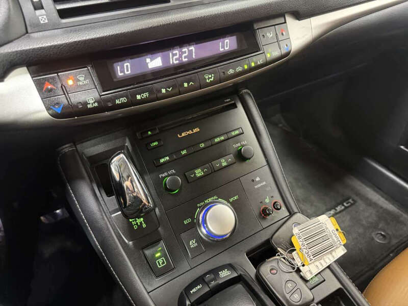 2011 Lexus CT 200h Premium