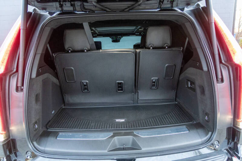 2023 Cadillac Escalade-V