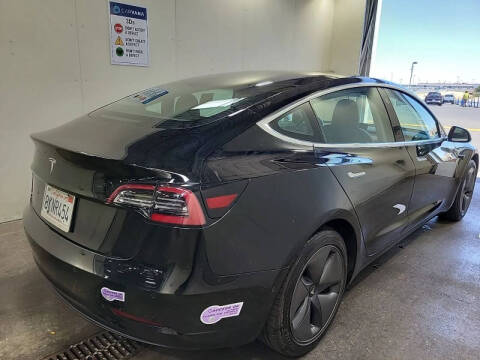 2019 Tesla Model 3 Standard Range Plus