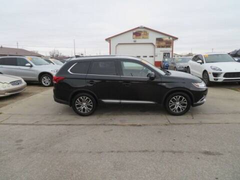 2017 Mitsubishi Outlander for sale at Jefferson St Motors in Waterloo IA