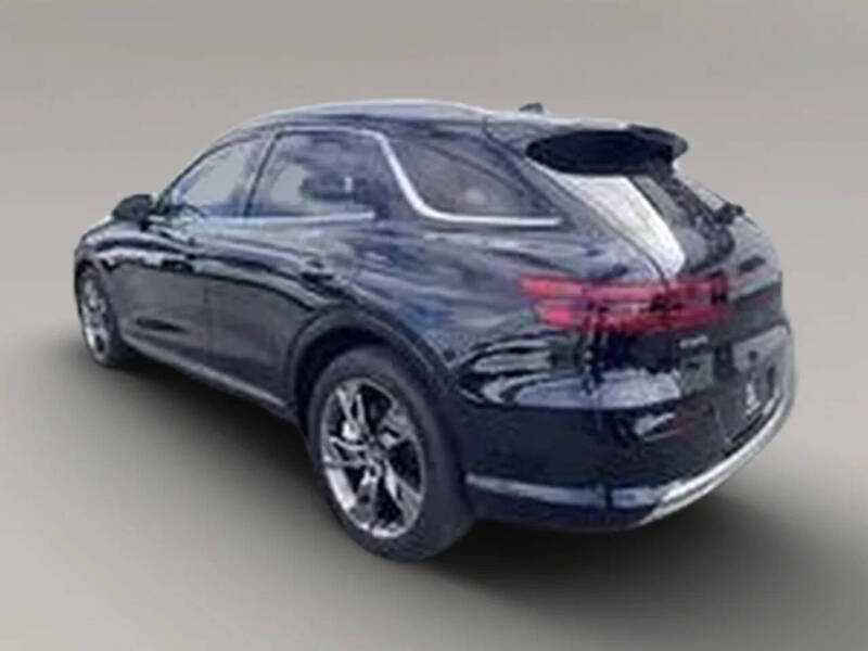 2023 Genesis Electrified GV70