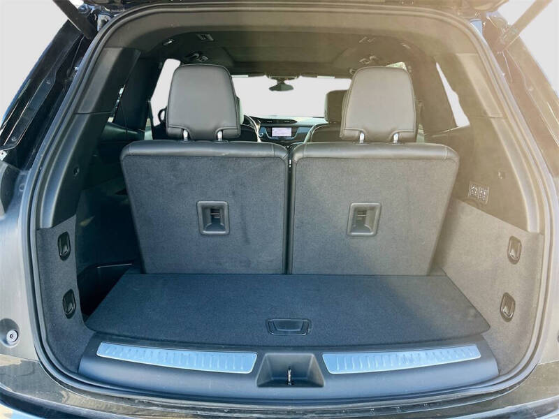 2025 Cadillac XT6 Sport