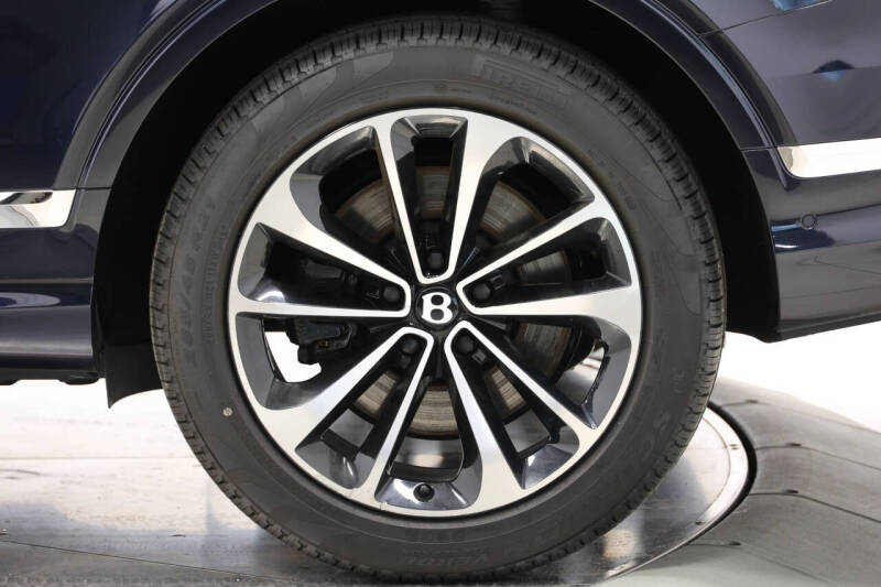 2021 Bentley Bentayga V8