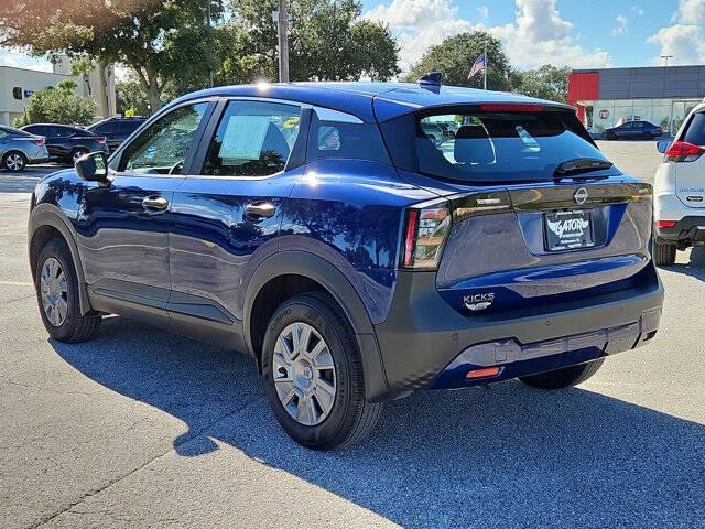 2025 Nissan Kicks S