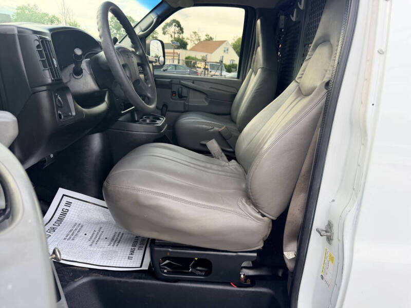 2007 GMC Savana 2500