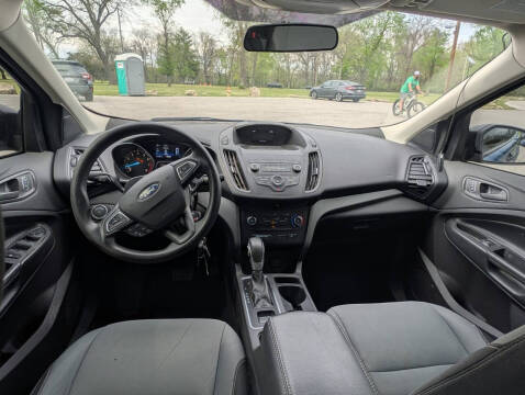 2019 Ford Escape S