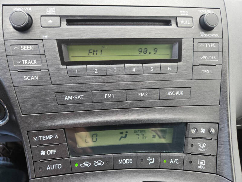 2010 Toyota Prius II