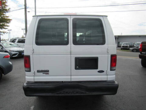 2011 Ford E-Series E-250